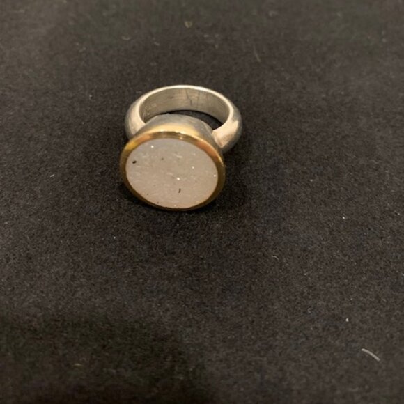 Agate Ring--Artwork, really. - Picture 1 of 13